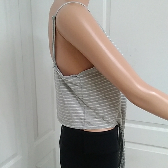 Cute Rib Tank with Knot, size M by Papaya - Picture 5 of 10